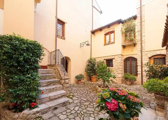 Bed And Breakfast Mblò Fondi